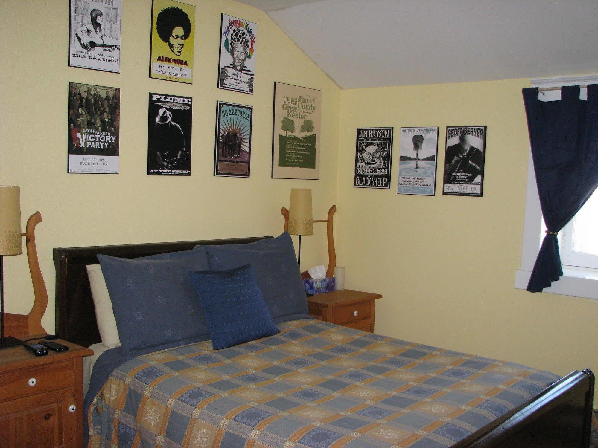 Auberge De Mon Petit Chum B&B Wakefield Εξωτερικό φωτογραφία